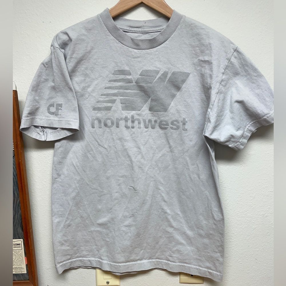 Cake Face Northwest tee. Medium.